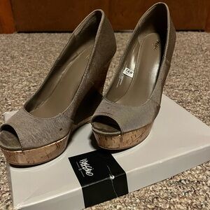Mossimo 5.5 Wedge Shoe